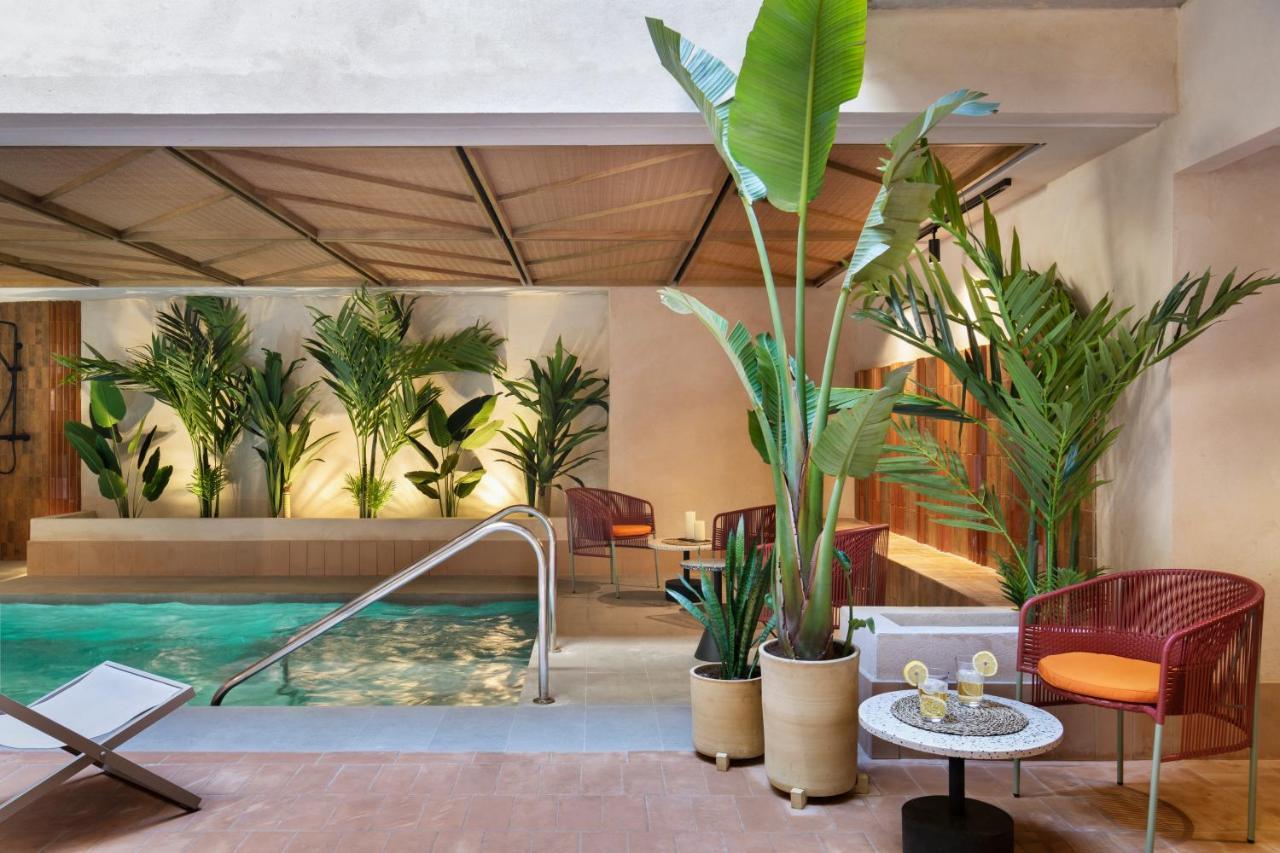 Rincones De Lola - Castilla 91 - Shared Jacuzzi Villa Seville Exterior photo
