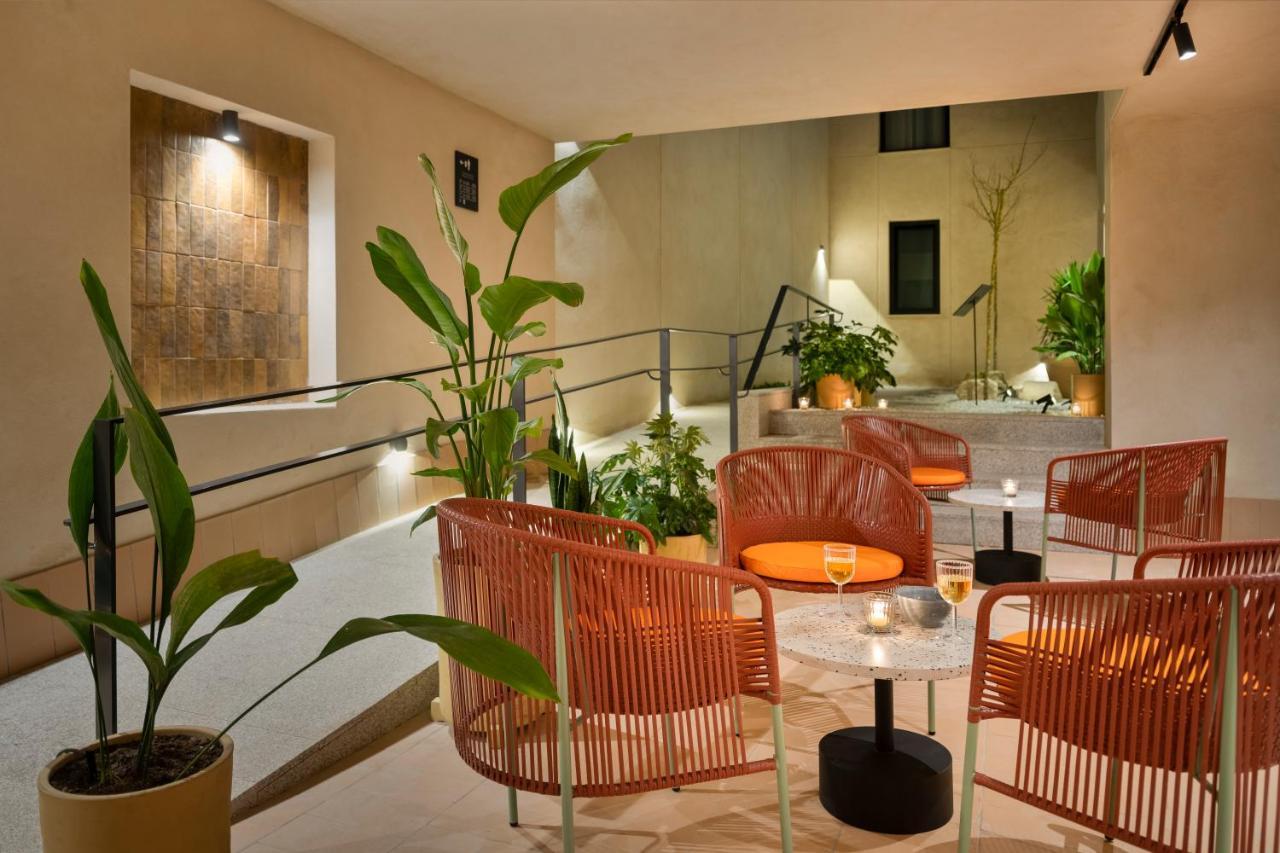 Rincones De Lola - Castilla 91 - Shared Jacuzzi Villa Seville Exterior photo